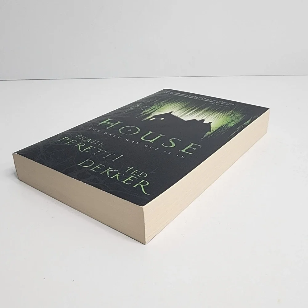 House The Only Way Out Is In Frank Peretti Ted Dekker‎ Christian Suspense Novel
